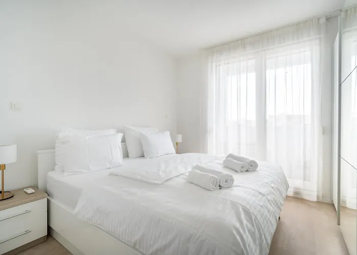 Lucent Escape Appartement
